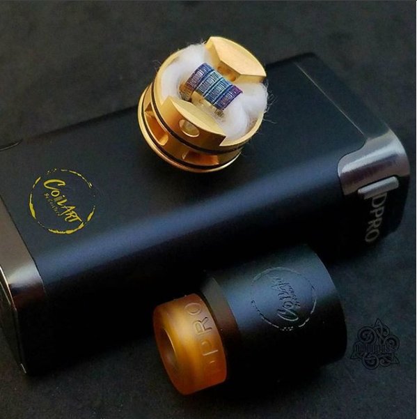 OfficialCoilART's tweet photo. Classic black and red DPRO 133 Premium Kit🖤💞
Dual battery in parallel, 0.001 seconds fast firing, 0.08 ohm low resistance support.
#officialcoilart #dpro133 #dprorda #semiregulatedmod https://t.co/LQz9Dez9S7