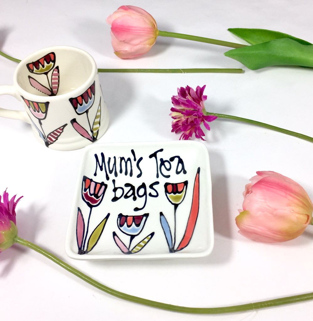 Darjeeling, Earl Grey, Rooibos or English Breakfast? Is there a mum in the land who wouldn’t love a cup of tea in bed this Mothers Day? Don’t forget to place your orders with us by tomorrow to guarantee delivery on time. 💕 gallerythea.co.uk