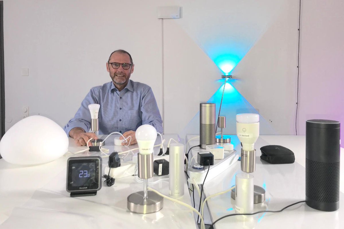 ess_research's tweet photo. #Startup: Internet der Dinge: Smart-Home-Community des Elektronikhändlers Conrad wächst rasant: Die IOT-Szene in Berlin erlebt einen Boom. Davon will auch der mittelständische Elektronikhändler mit seinem Projekt „Connect“… https://t.co/UJulhOATRM #Allgemein #tagMenuWirtschaft https://t.co/fRuAJRDPlZ