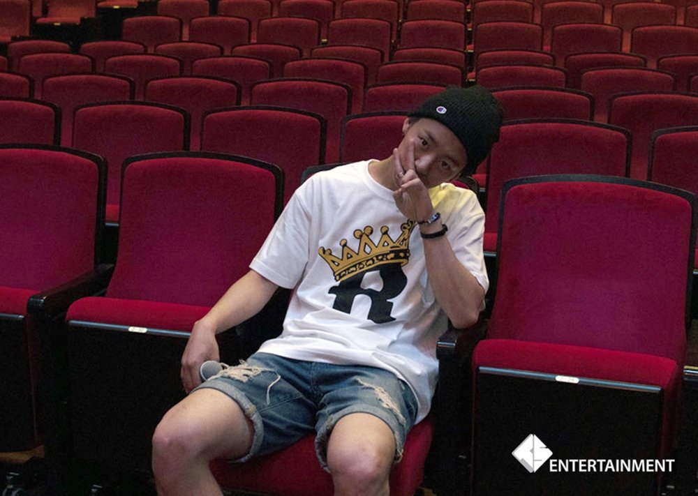 jaebluuh's tweet photo. a concept: daehyun wearing shorts https://t.co/zNbfwCe7rH