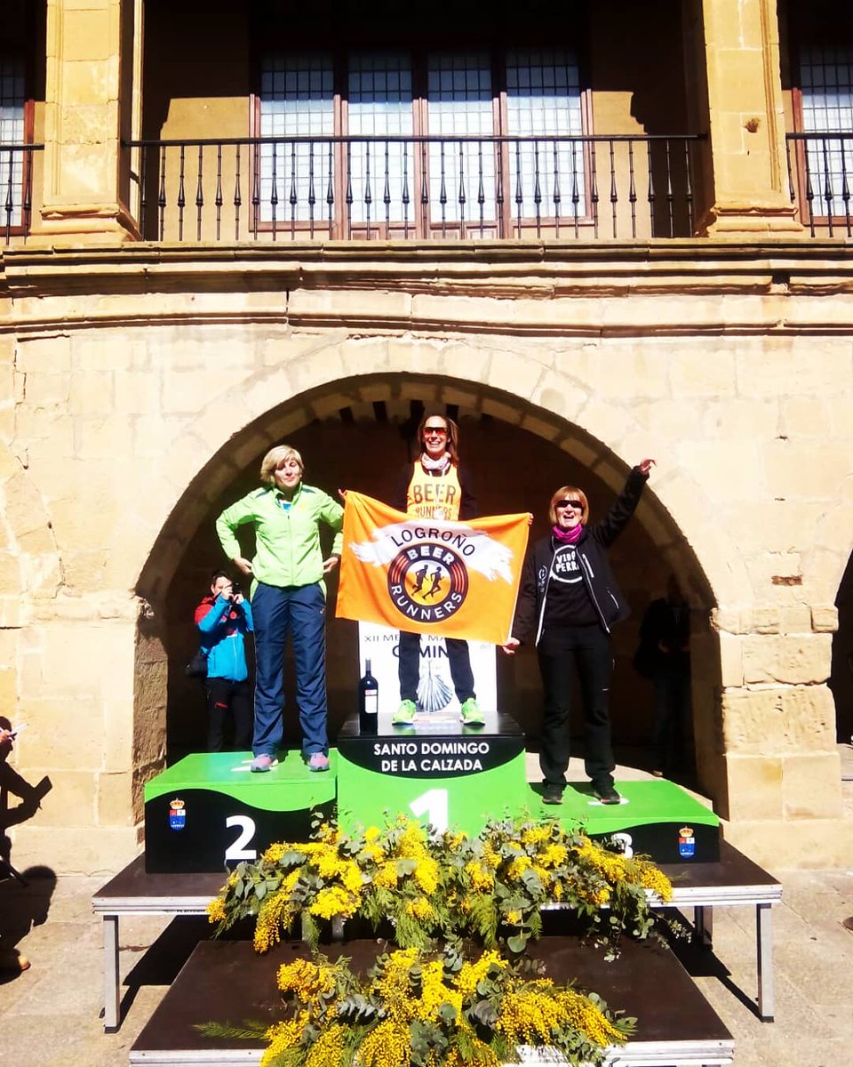 Clubvidaperra's tweet photo. Nuestros chicas y chicos disfrutando ayer de la carrera de la #mediadelcamino y con un superpodium en su categoría de #aurora
Gracias a la organización @maratonrioja por el trato estupendo https://t.co/u9Z8WrIf00