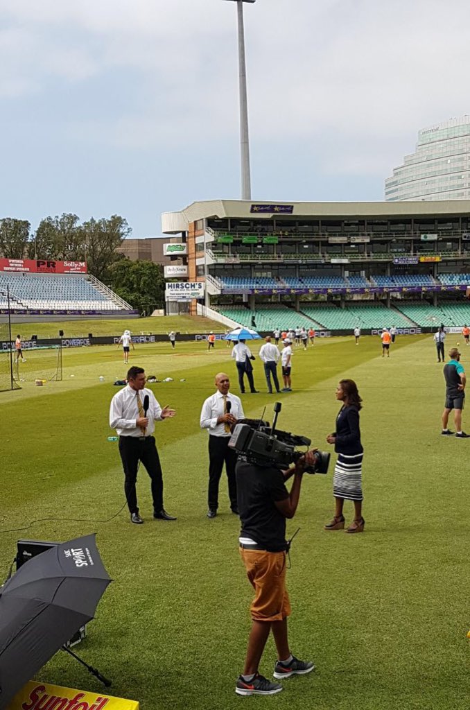 ProteasMenCSA's tweet photo. Plenty activity, plenty of talk ability ahead of Day 5 of this #SunfoilTest. Just one wicket to go for Australia to wrap up the match, watch every ball on SuperSport 2, SABC 3, Radio 2000 &amp; if you’re in New Zealand, stream here: https://t.co/LS7K5lRYpW
#SAvAUS https://t.co/tG2PVailVI