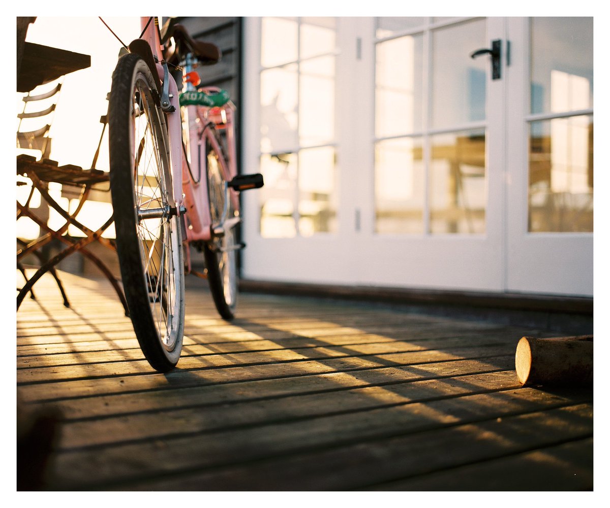 Come on, let’s give it one more push! Today sees the end of voting in the BBC <a href="/CountryfileMag/">Countryfile Magazine</a> awards. Perfect for exploring on a bike, we’d love Suffolk to win, so please vote if you haven’t already. 🚲☀️🍦🤞🏻(📷 credit <a href="/danielianphoto/">Daniel Ruffles</a>) countryfile.com/bbc-countryfil… #backSuffolk