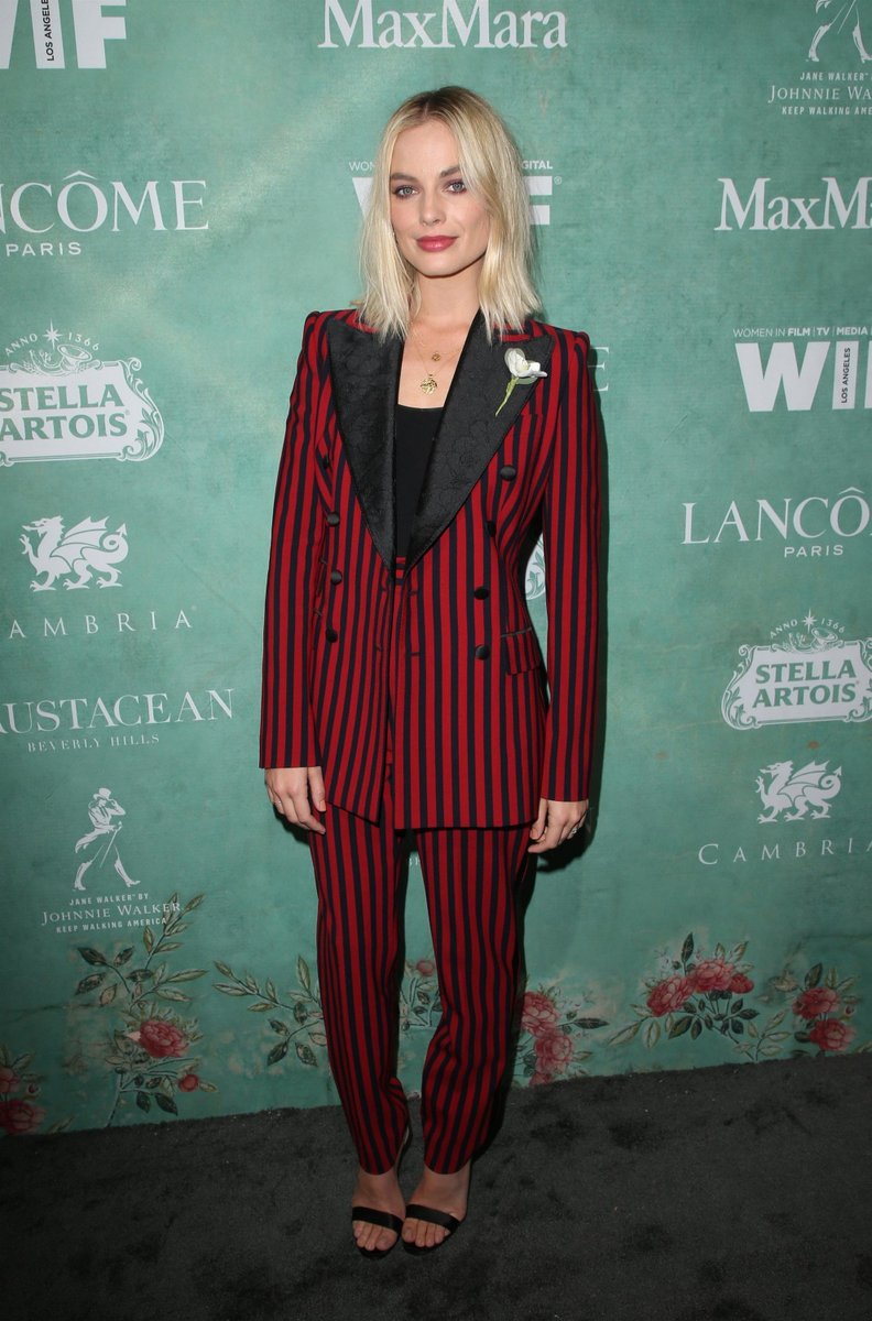 (02/03/18) #MargotRobbie เข้าร่วมงาน 11th Annual Women In Film Pre-Oscar Cocktail Party ในเบเวอร์รี่ฮิลล์ค่ะ