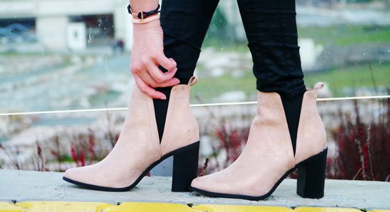 Winter contrasts – #OOTD for the rose gold kind of girl balgarka.co.uk/winter-contras… #fashion #fbloggers feat. <a href="/JustFabUK/">JustFab UK</a> <a href="/JustFabOnline/">JustFab</a>