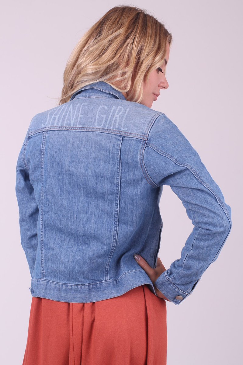 OCTANEJEANSAR's tweet photo. ❣️La nueva colección FW-18 ya está disponible en nuestra página de facebook y es una bomba! 💣
Hacé tu pedido por whatsapp +54 9 11 2656 8428 📱 https://t.co/un9aL0zwmc