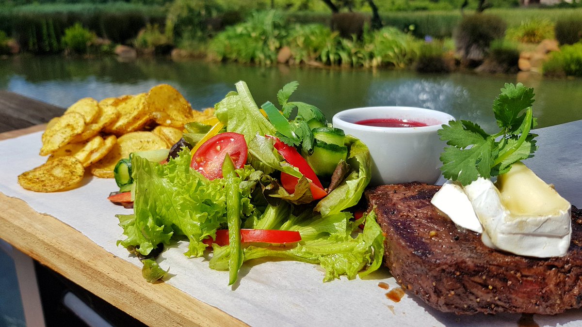 Tuesdays are all about Steak!
Every Tuesday from 17:00, you can get a delectable 300g rump steak, served with 2 sides of your choice, for only R70!
Don't miss out!
#SteakTuesdays
Book your table: 012 991 2855
T's and C's Apply