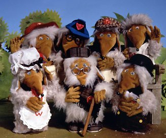 Please remember when you run your race - only drop litter near the water  stations - carry it to the next one/finish area.  It is a long route for us to clear up - we have to leave the  route clean and tidy.  We will have some  wombles out but they need your help too.  Thanks :-)