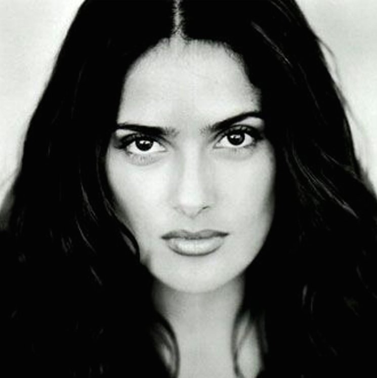 WaxThatAustin's tweet photo. Strong brows. Strong Mind. Monday, bring it on. 👊

#MondayMotivation #SelmaHayek #AustinTexas #WaxThat #RootRituals #MondayVibes https://t.co/sekL6z4ANX