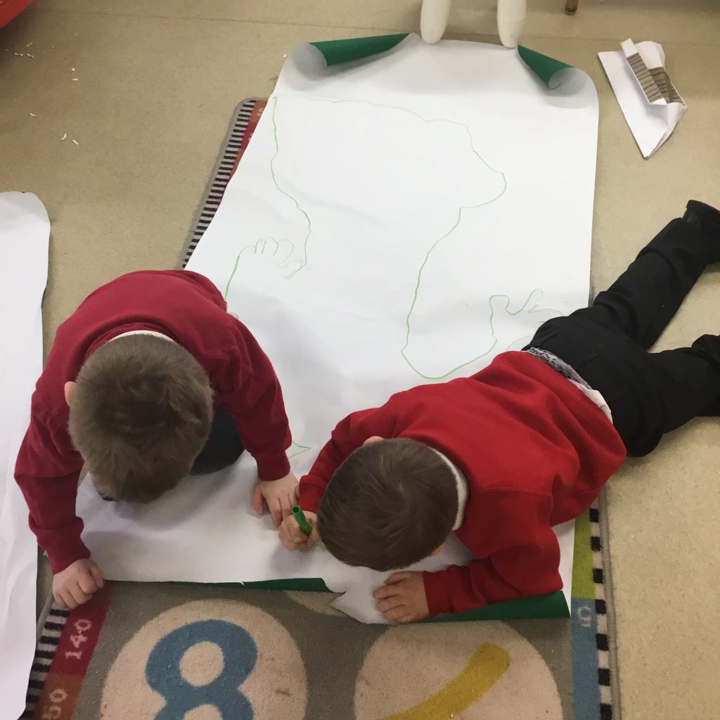 MendellPrimary's tweet photo. Start of another busy week in F1. Our Superhero creative table has been popular today. #selfinitiatedlearning https://t.co/gToWBecWBr