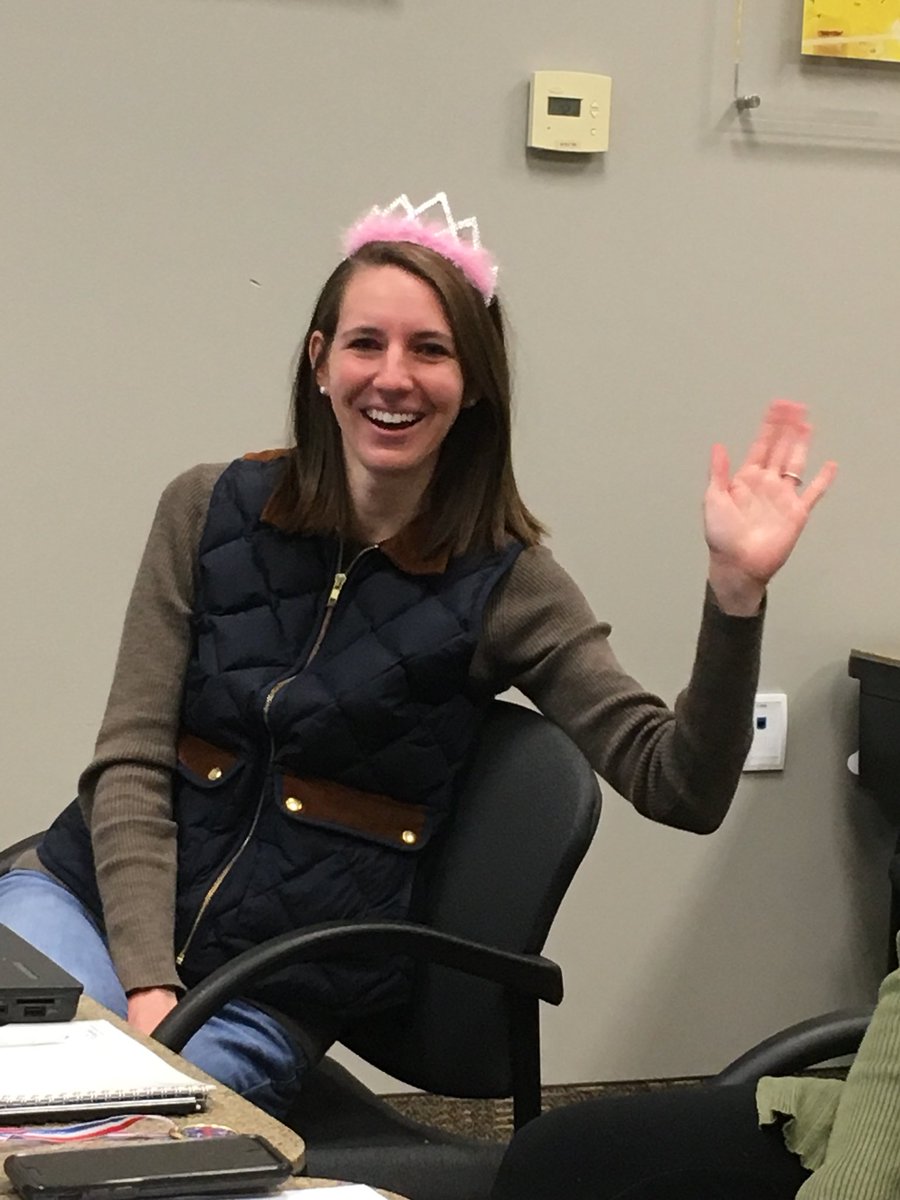 AuDManDan's tweet photo. @cheney_ellie our very own queen of contract submission the elegant and wonderful Ellie! #powerworker #awesomeness https://t.co/Q0loLCNNAS