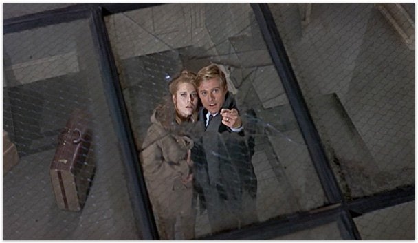 Annachan83's tweet photo. Come si fa a non guardare per l'ennesima volta #Apiedinudinelparco? #VictorVelascoRules #RobertRedford #JaneFonda #rido https://t.co/uCCkeMSbei