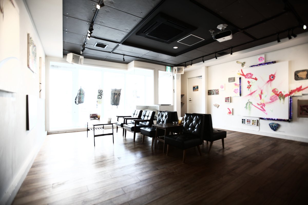 _tukurite_'s tweet photo. 4/28会場の写真をスタッフの方から頂きました！！AMPcafeさんありがとうございます。
ギャラリースペースとしても貸し出しているカフェだけあって、お洒落です！
【ハンドメイドイベント情報】
4/28(土) 11.00~16.00 入場無料
詳しくはこちら（https://t.co/H9YOhufOC1）
#AMPcafe #高円寺 https://t.co/K3NNrcq2Cj