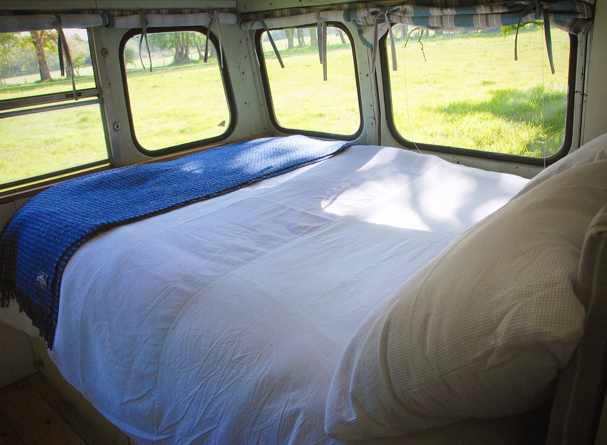 busnbreakfast tweet media