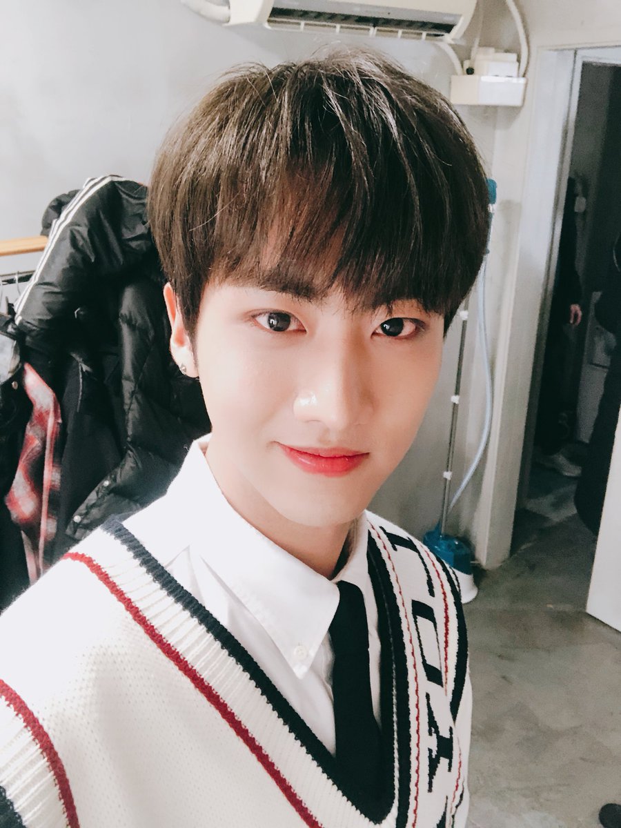 크나큰(KNK) on Twitter "[인성] 크나큰과 함께하는 청소년 브랜드 페스티벌 👍 인성 크나큰 청소년브랜드