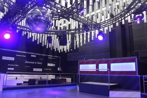 BASF's tweet photo. Total silence blaring basses: How sound absorber Basotect can’t only create complete calmness but also perfect acoustics in a newly opened nightclub? Find out about
BASF’s innovative material – now in #CORPUSWebMag. https://t.co/upsTQAE6pv https://t.co/9yg3Ml3ouY