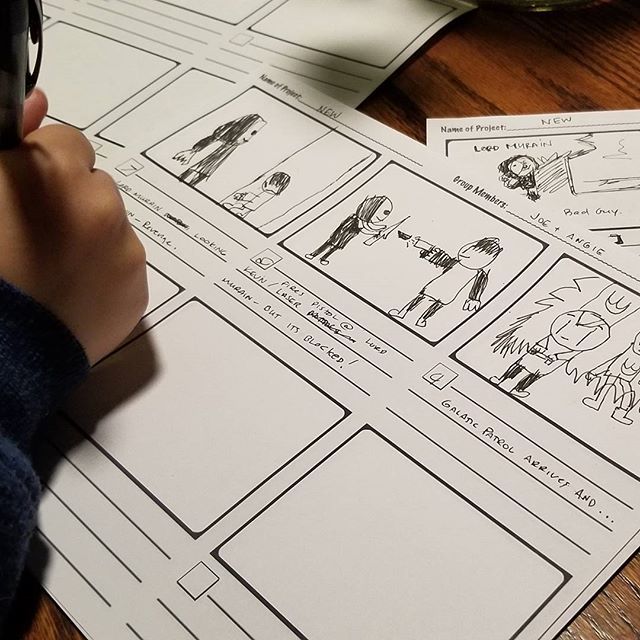 teachem2fish's tweet photo. helping to storyboard joe's sci fi flick. we filmed the opening sequence before dark. #auntsrule #exhaustedandrenewed @julesthebus @myoldfriend2010 #syfy #scifi https://t.co/xBZOESAgKz https://t.co/jnRiwshWIq
