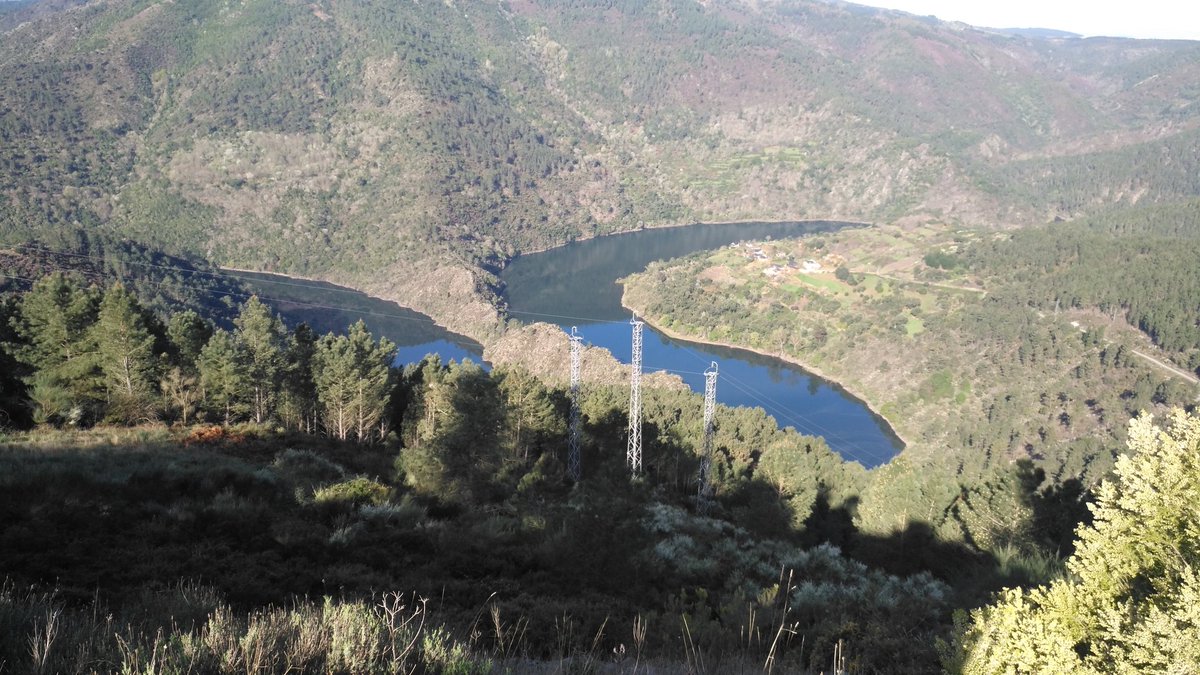 Edonatel0's tweet photo. @RibeiraSacra_ Un lugar espectacular como toda la Ribeira Sacra https://t.co/dcl0HkIL6y