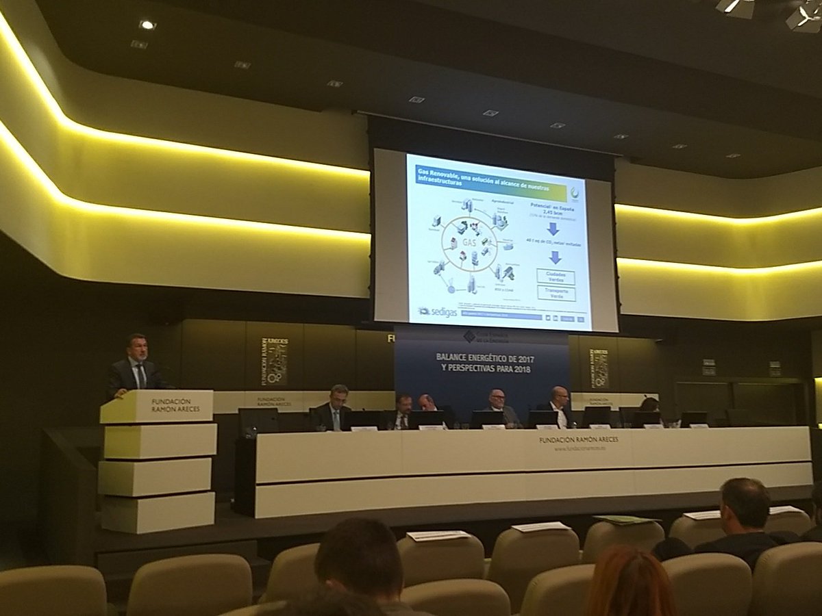 sedigas's tweet photo. El potencial del #GasRenovable en España equivale a 2,45 bcm, según explica el presidente de @sedigas, Antoni Peris, durante el #Balance2017 de @Enerclub #EconomíaCircular #CambioClimático https://t.co/GbuvwDJu0m