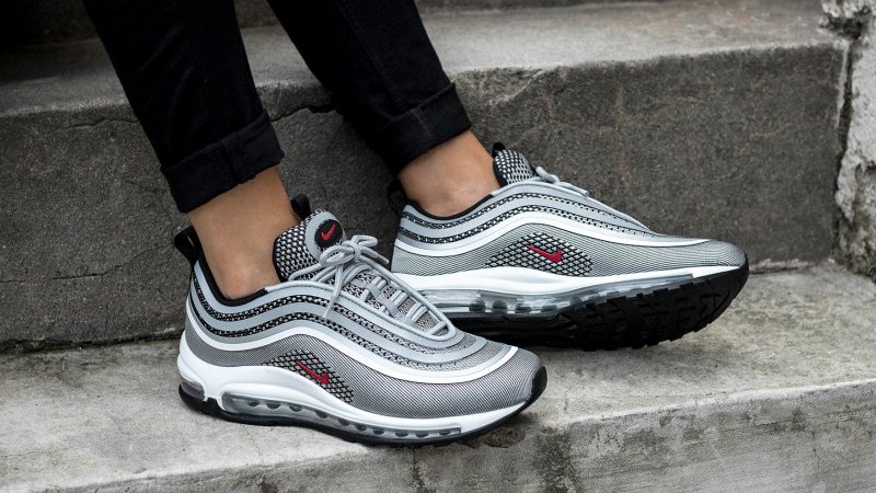 KUNGFUZAPAS's tweet photo. 😵 Air Max 97 Ultra 17 Silver Bullet

👉 https://t.co/xFotnKNGlJ https://t.co/ggX4wvBJmj