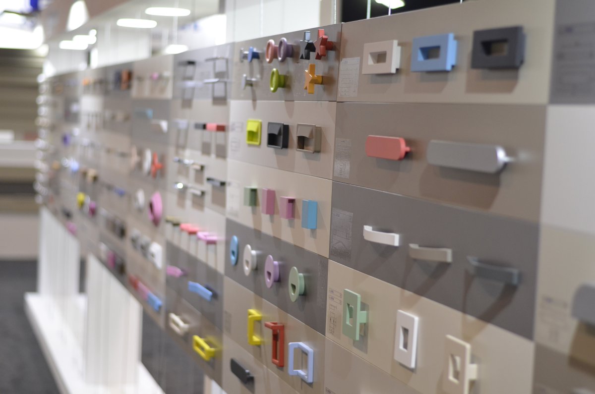 sambeat_cv's tweet photo. We have a vast array of furniture fitting and accessories solutions. Today you can see our Handles panel at #Maderalia2018 in Valencia. https://t.co/d9NilHIJEE