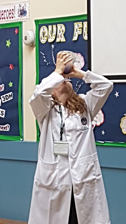 BegbrookAcademy's tweet photo. #scienceweek #madscience Getting a large object through a small hole! We learned how! @Cabotfederation https://t.co/o7ajq7zAmc