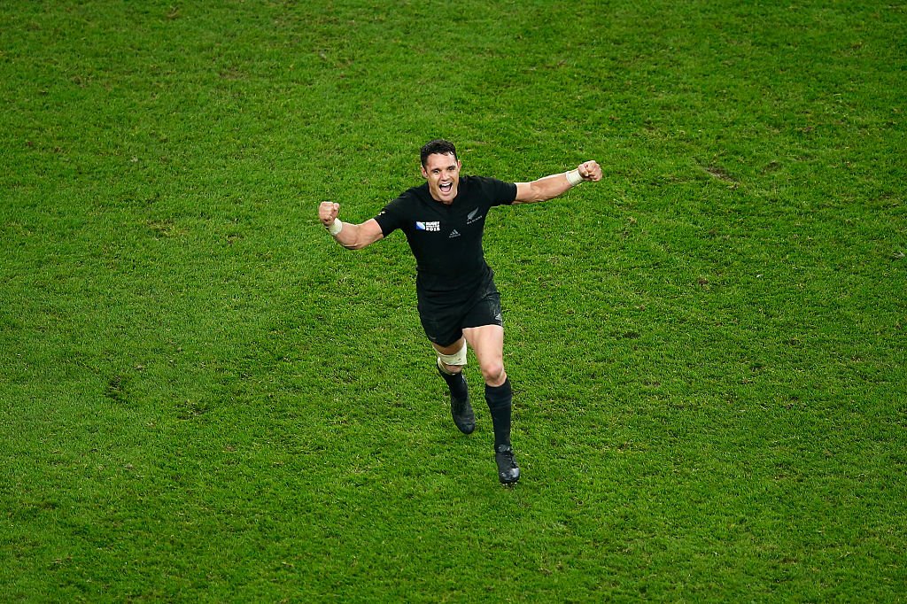 Happy birthday, Dan Carter!   All Blacks legend. Scores tons of points for fun. One of the greatest. 