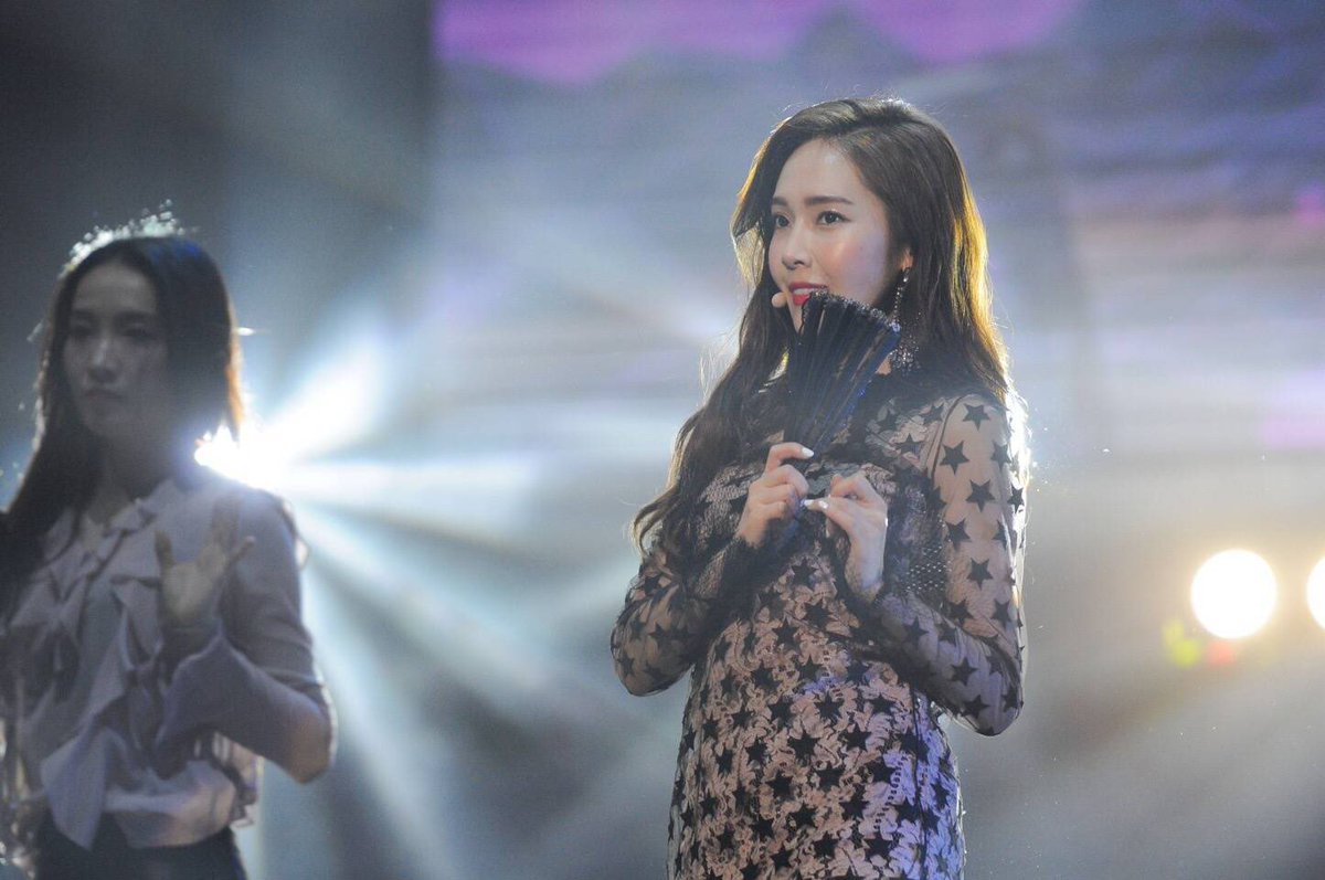 hyori_sunie's tweet photo. 180303 Jessica - On Cloud Nine in Macau

Cre: Wanxing Entertainment https://t.co/aSzGmTkV6S