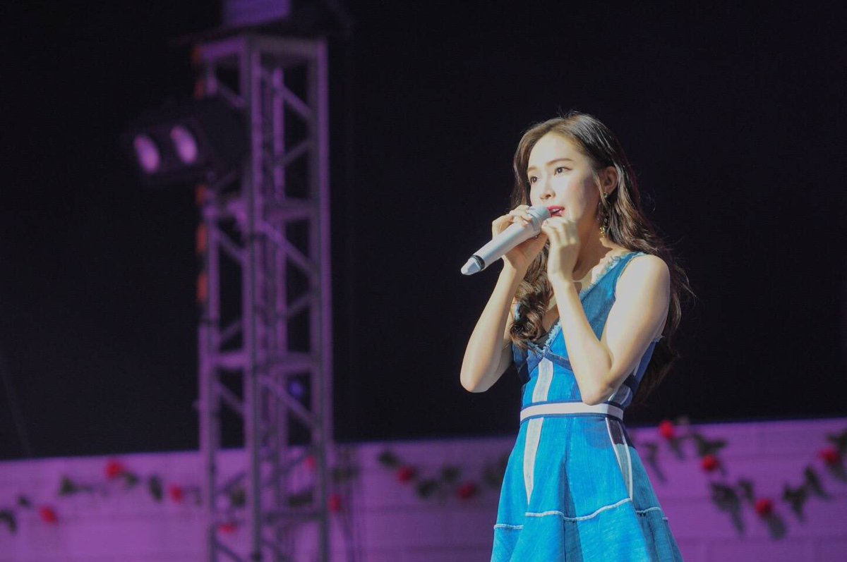 hyori_sunie's tweet photo. 180303 Jessica - On Cloud Nine in Macau

Cre: Wanxing Entertainment https://t.co/aSzGmTkV6S