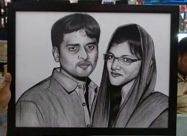 Vivek08431170's tweet photo. #Createartist #Handmadestudio✍ #PencilSketching
Single_Portrait
Couple_Portraits
*Family_Portraits*
Orders are taken..!!

"Frame your Sketches it seems much more attractive!"

Contact us @8754859406 9788233060 8220359450 9790357608 https://t.co/tvAI0ZJn90