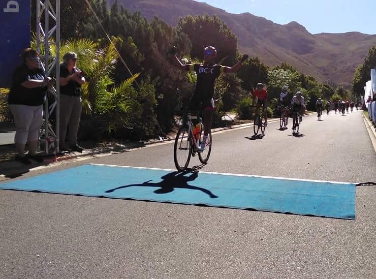 Alfa Bodyworks Giant tweet media