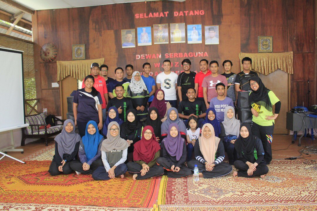 _PERKASE's tweet photo. 2hari yang sangat bermaknaπ
kem organisasi perkaSE 2018 check βοΈ
Walaupun kenyang mnum air kolam hijau berlumut tp kenangan & pengalaman takkan dilupakan
Smoga apa yg dirancang untuk ppkSE berjalan lancar
SEnation di hati β€οΈ
#ppkse #unimap #perkase #dekancumi2#thankyousmua https://t.co/1I19dMFNmx
