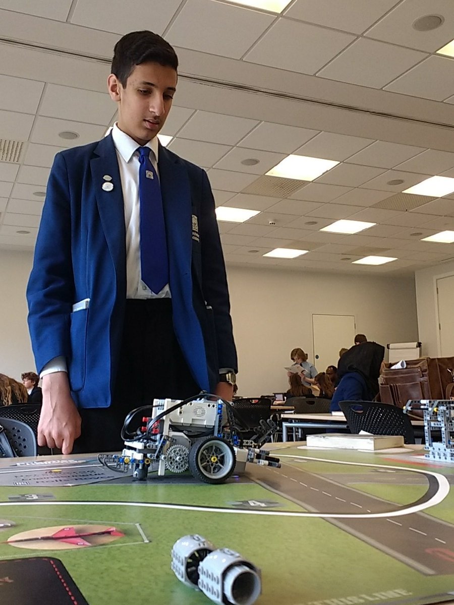 McrAcademy's tweet image. Good luck to our Year 8 students who are competing in the Tomorrow's Engineers EEP Robotics Challenge at Astra Zeneca @AlderleyPark today @Tomorrows_Eng #TERobotics