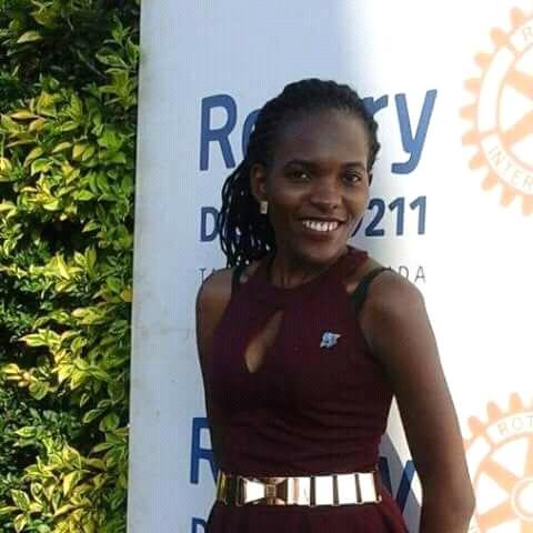 RotaractNaguru's tweet photo. Do join us this evening as we host two amazing president's  @FrancisAdule &amp; @SarahOwembabazi on the 🔥 💺 Hotseat.  6-7pm @KatiKatiug .
@dkyali @makurutrevor @mark_bita @tickberry3 @pirlobyaru @neymarhussein1 https://t.co/Wnz6kpOTtc