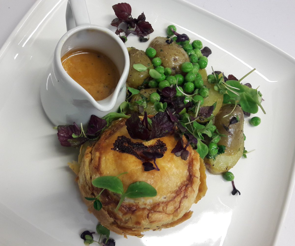 deanparkinn's tweet image. #BritishPieWeek #lovepie Eagerly awaiting the  winning Wadworth Pie - pork, chorizo &amp;amp; sunblush tomato - available for the month of March.  Congratulations Jake!  @AvonCauseway @Wadworth