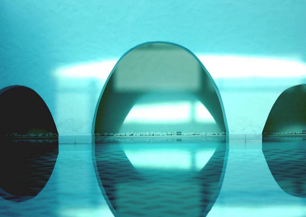 Ανάγκη για χαλάρωση;
Λάλον Ύδωρ Σπα προσφέρει όλα όσα χρειάζονται, με προσεγμένες θεραπείες για να περιποιηθείτε το σώμα και το μυαλό σας ή να επισκεφθείτε το hamman ή τη σάουνα του για ιδιωτική χρήση!