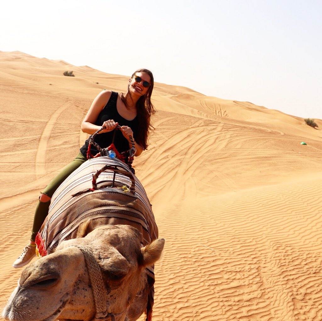 One of the biggest highlights from my recent Dubai trip was “camel trekking” so much fun I don’t think anyone should miss it ! #dubai girl #dubai #cameltrekking