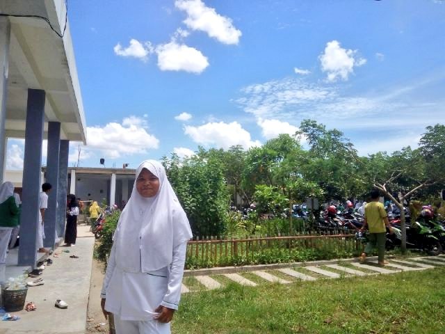 Eva_evaa92's tweet photo. Langit pun tak pernah menganggap bahwa dirinya tinggi. https://t.co/p4Ycavhzhv