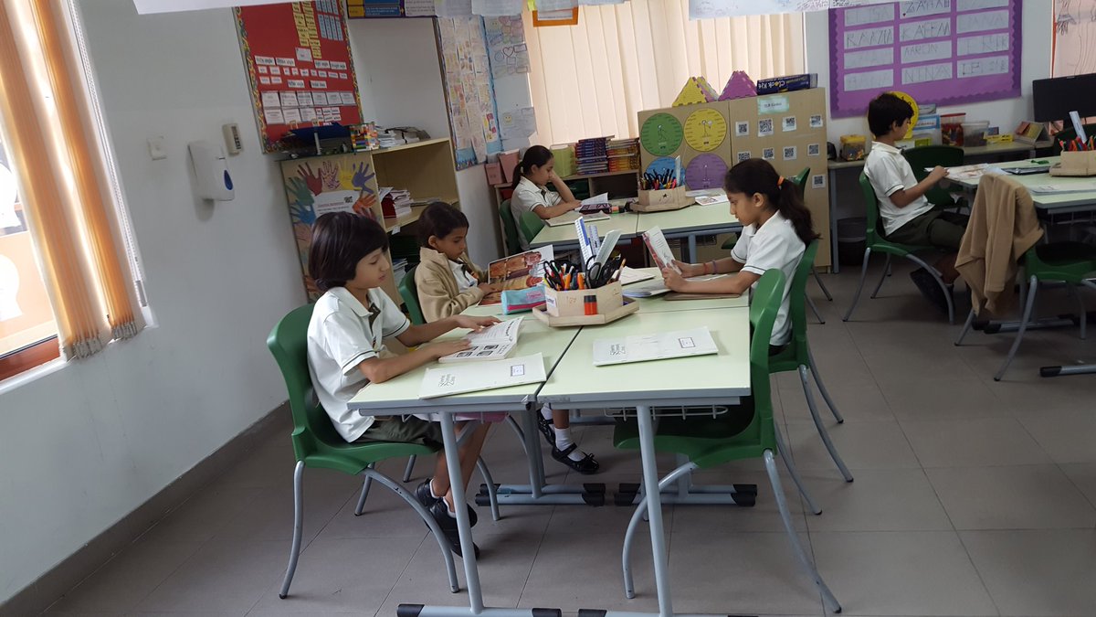 tabassum200075's tweet image. D.E.A.R
Drop everything and read
#BehappyBegcs 
#gcsbookweek 
@GCSPrimarygrade4