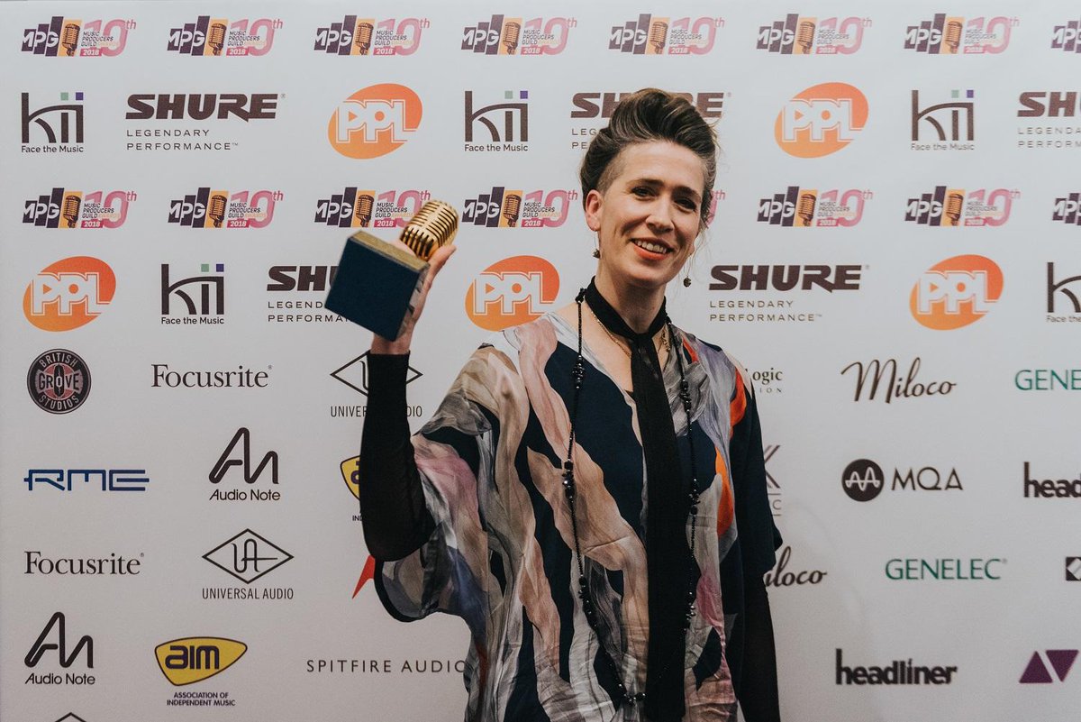 Wow 5 women among winners at the Music Producers Guild Awards including our ambassador <a href="/imogenheap/">Imogen Heap</a>. Congrats! #MPGAwards #viberate musiclove.com.au/blog/icymi-fiv…