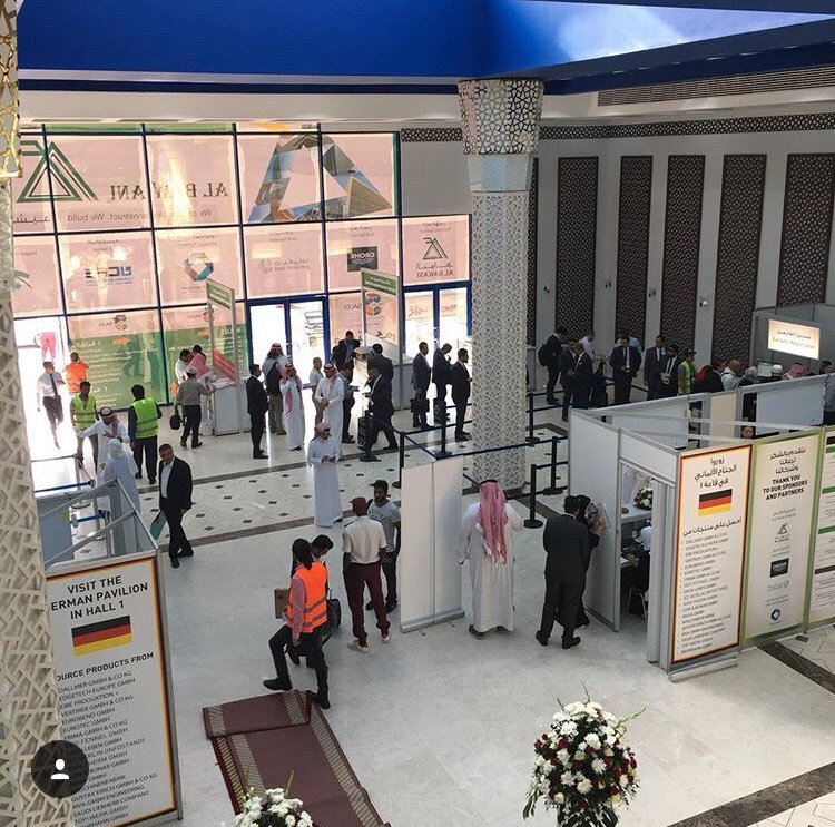 Big5Exhibitions's tweet photo. The crowd has already started to build up. Are you here yet? #Big5Saudi #Day1 #JCCI #JCFE https://t.co/4SFiFxb4dA