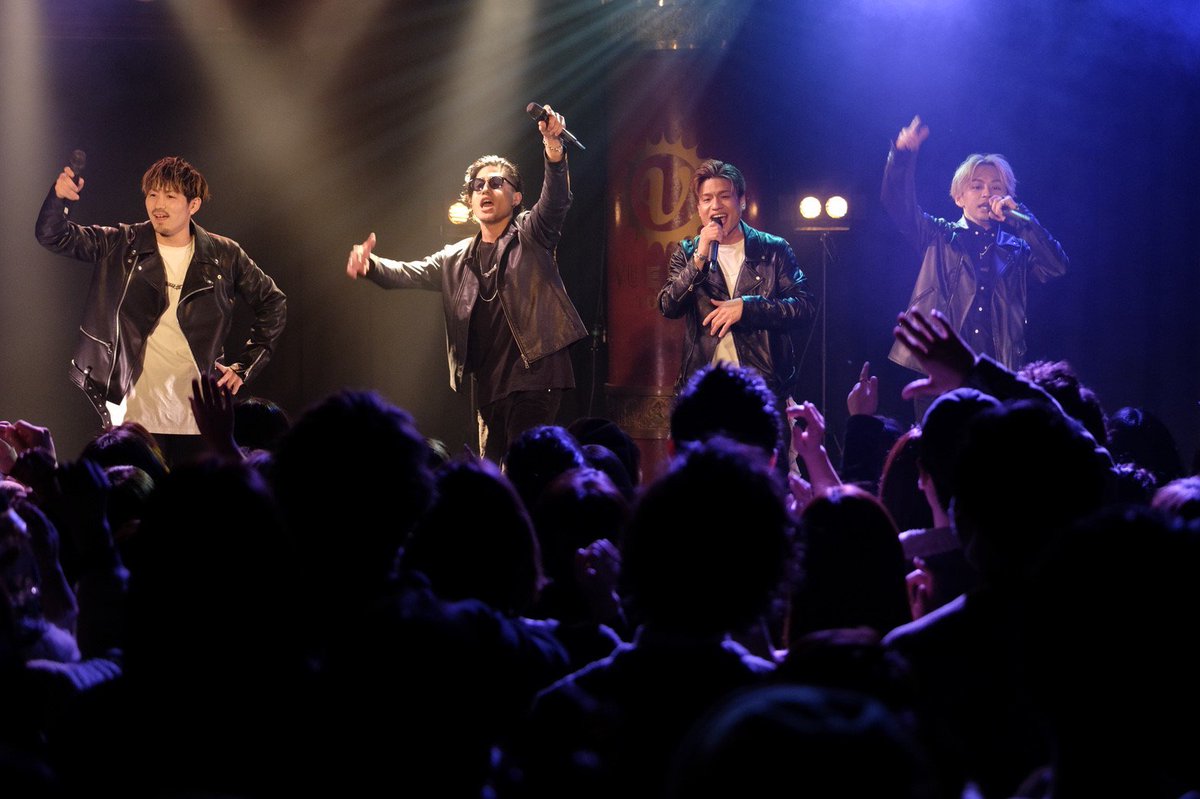 utalabo's tweet photo. 【ライブレポート】FREAK、初の東京ワンマンで熱唱！その決意に沸いた笑顔と涙 https://t.co/llVTyBllWl #FREAK #千坂唯のレポート提出 https://t.co/QHtIAkKhUS