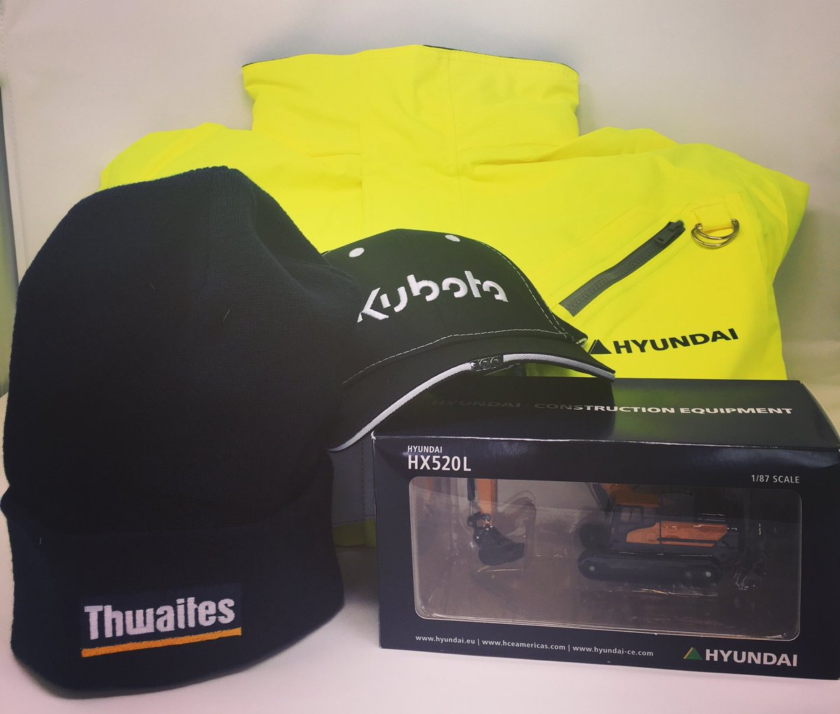 molson_young's tweet photo. #40yearsyoung winter warmer promotion!
We have 4 great prizes to go to one lucky person, to enter all you need to do is got to the Young Plant Sales Facebook page and:
1. Like our page
2. Like this post
3. Share this post

The lucky winner will be announced on Friday 16th March. https://t.co/zeJ48DmnJs