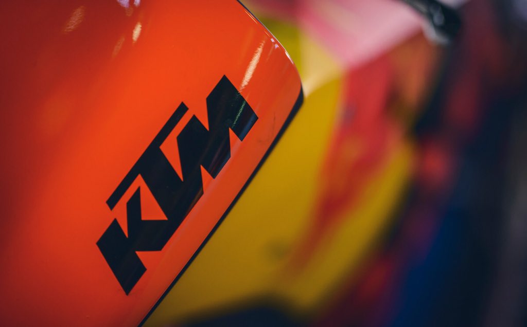 📝 NEWS #KTM Motorsport confirms cooperation with #TECH3 in <a href="/MotoGP/">MotoGP™🏁</a> from 2️⃣0️⃣1️⃣9️⃣

🖥 bit.ly/2Ffcj52

#KTMTECH32019 #RC16 #READYTORACE 🧡