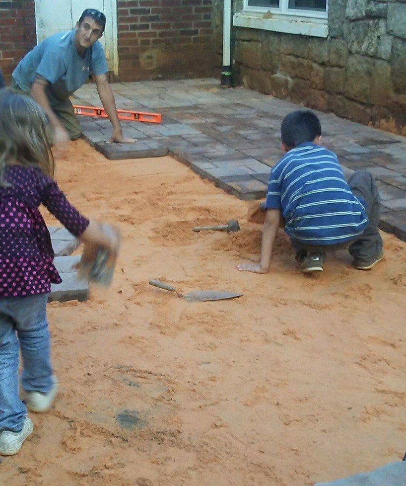 DangeloProperty's tweet image. We get great reviews! 
#marketingmonday #mondaymotivation #mondays #business #startup #localbusiness #local #landscapelovers #landscape #harscape #hardscapebrotherhood #mansory  #gooddeal #familytime #granite #home #patio #patiodecor #Beaufortsc  #likes #followforfollow #RETWEEET