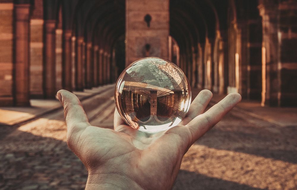 graffica_info's tweet photo. #TIPOGRAFÍA 
8 tendencias tipográficas del 2018. Aquí, nuestra predicción 
https://t.co/gtKDHjbWpp https://t.co/k8OfeeDwDD