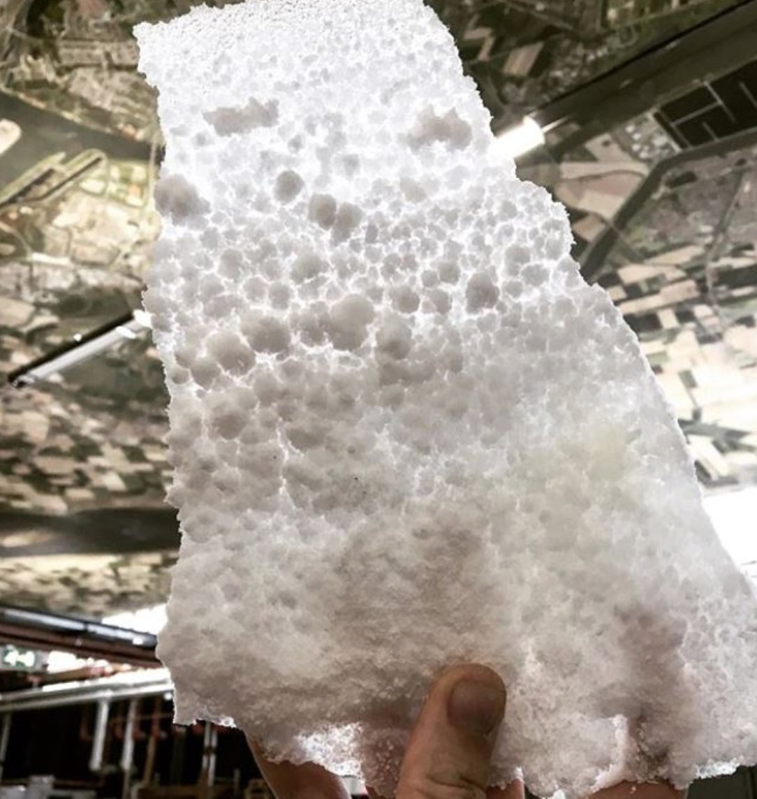 Is salt the new concrete? Fascinating project creating architecture from seawater bit.ly/2oJ04qZ <a href="/BuildingCentre/">Building Centre</a>