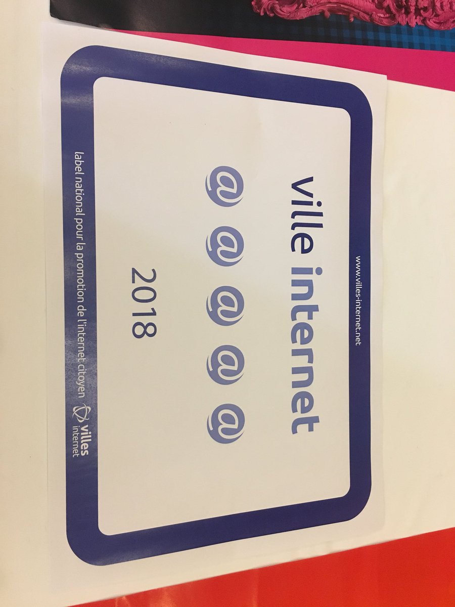 bonicity_'s tweet photo. Conférence de presse sur le thème 
 #VilleInternet

 @villeagen @jeandionis https://t.co/Qk1FHX1Xrj
