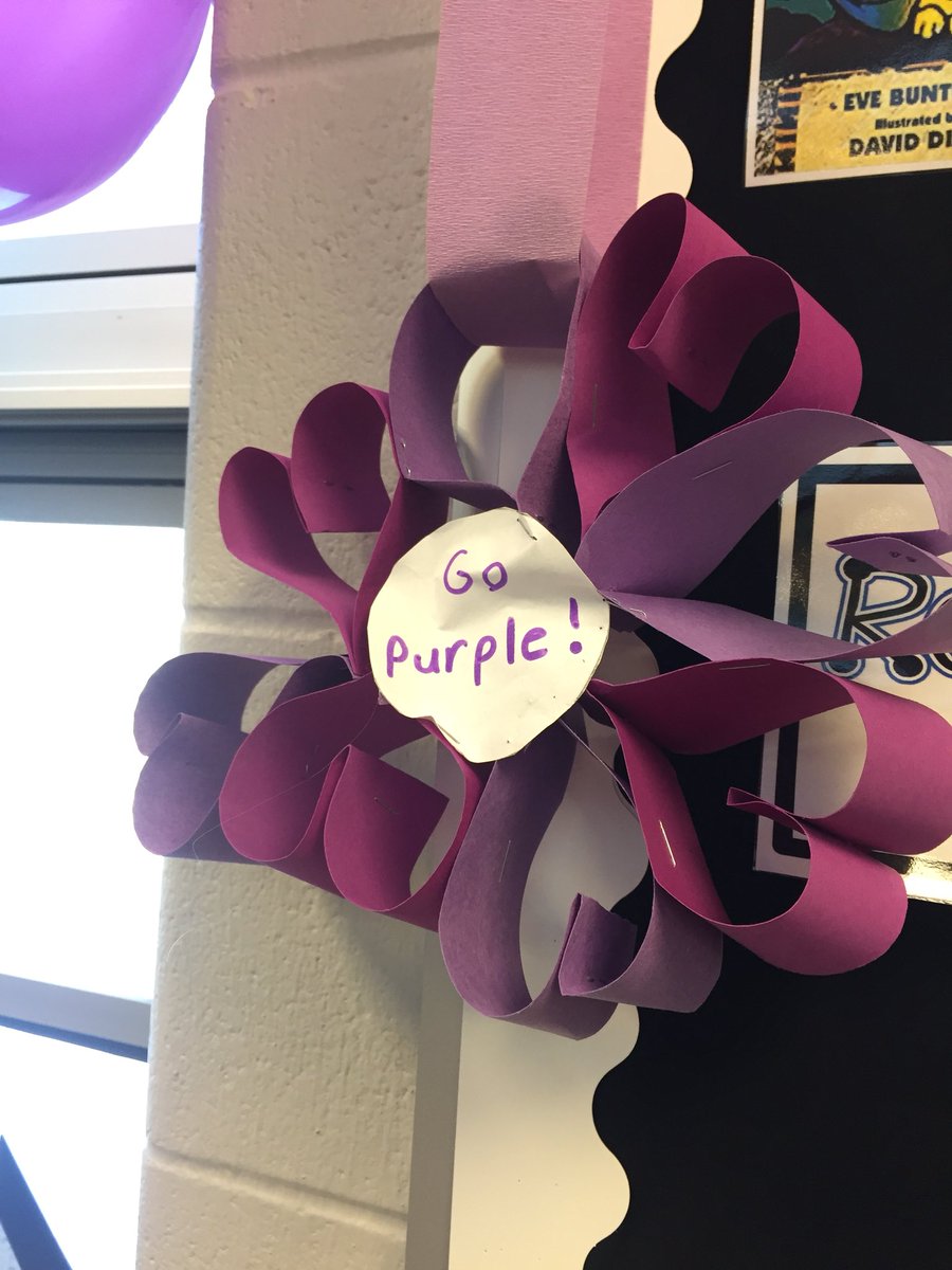 miss_goetz's tweet photo. Let the games begin! Go Purple! 💜 #ColorWar2018
“Do whatever you do intensely.” @burgessdave @cometbooknook #genoastrong https://t.co/qRWJkA2jil