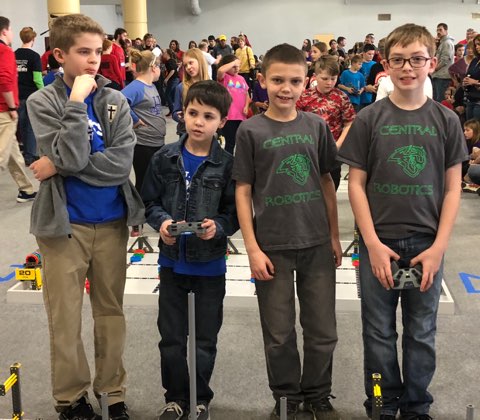 CentralsVEXiq's tweet photo. Central took 6 teams to the WV State VEX IQ Championship Tournament this Saturday, at Fairmont State University. Everyone achieved and our teams excelled in all disciplines! https://t.co/8y5bt37CLO